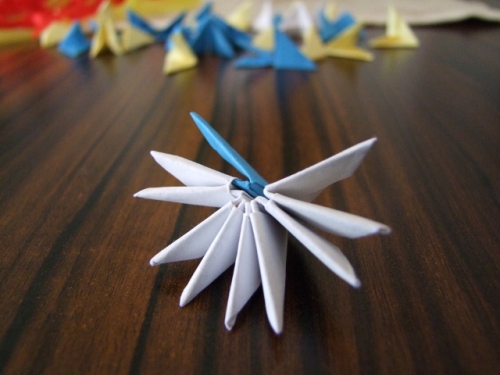 Jak zrobić koszyczek z origami modułowego