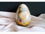 Decoupage Esaster Egg- Collection 2011- a hen